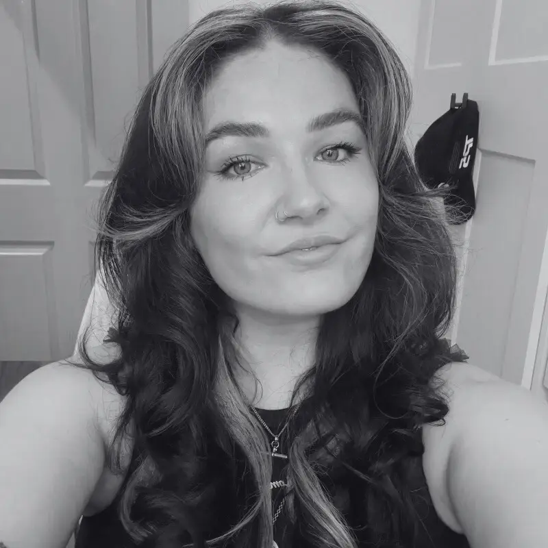 Image of Taylor Lewis - UX UI Designer